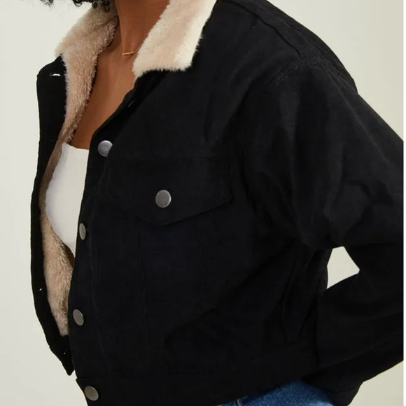 ALTAR'D STATE Deirdre Cord Cropped Black Corduroy Jacket Medium NWT - Picture 3 of 12